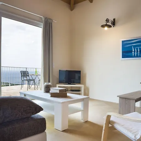 Magganos Sunset Villa